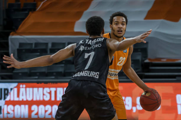 定性和成熟 定性和成熟