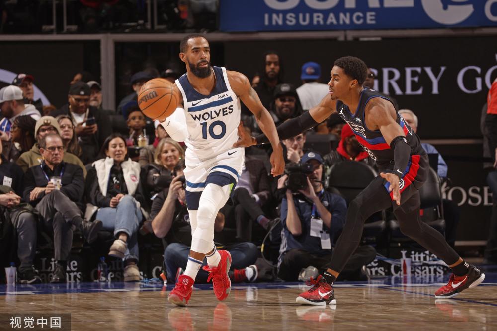 国足后防线 国足后防线