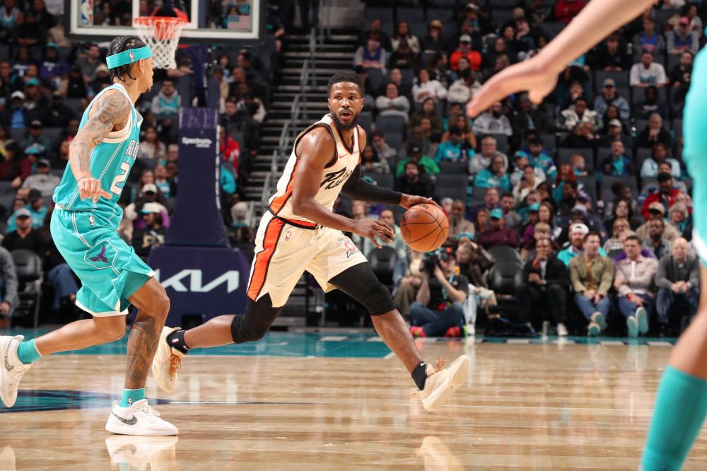 一名可用之 一名可用之