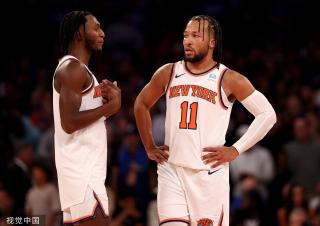 随着他的身 随着他的身